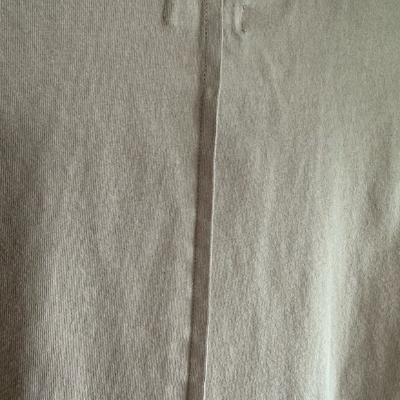 Community cuffed cropped Tee - Picture 3 of 5